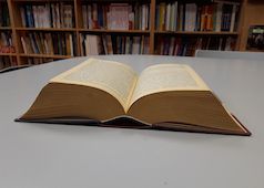 Самая толстая книга библиотеки